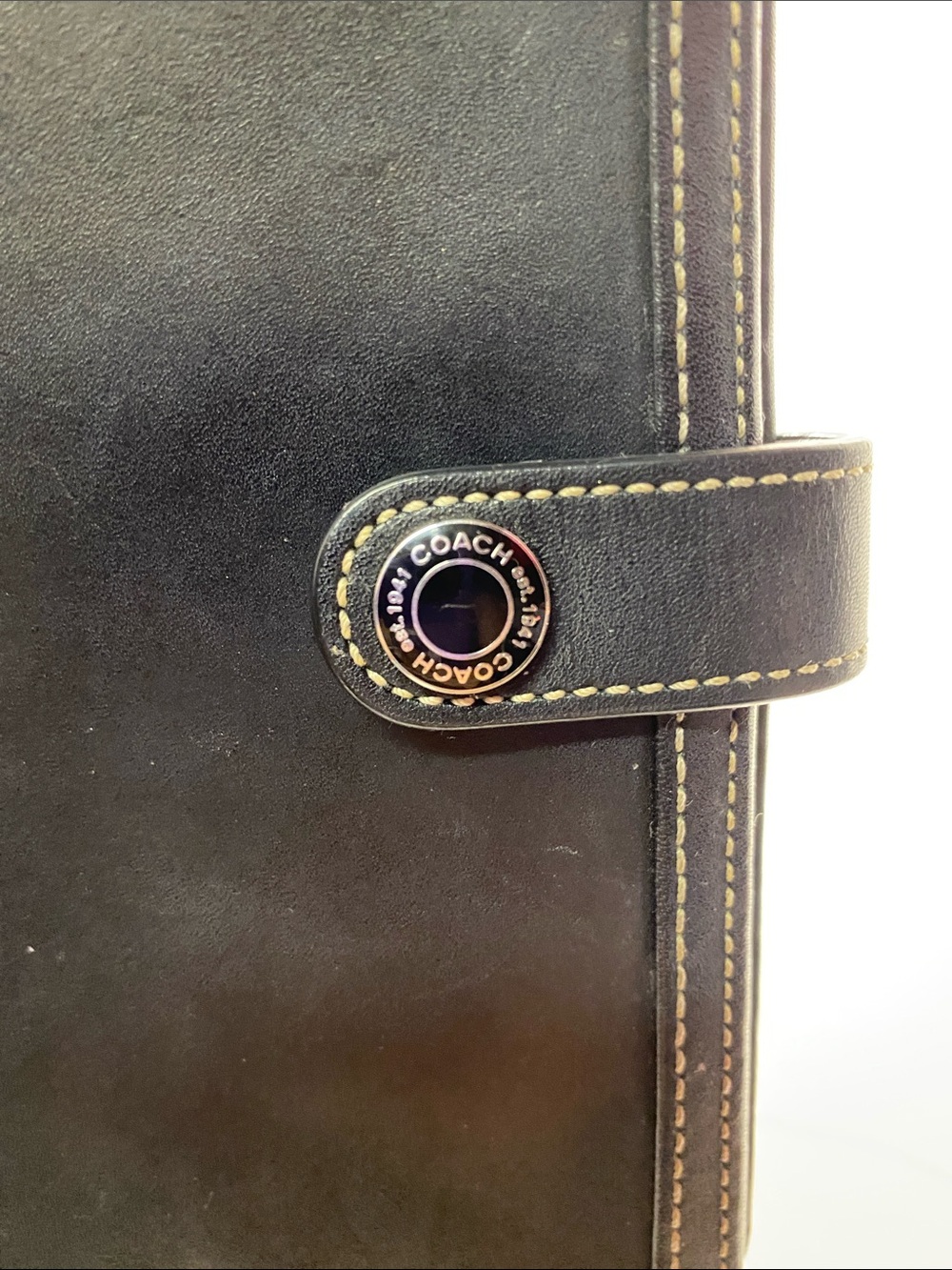Coach Vintage Black Leather Snap Organizer with Contrast Stitching - Picture 2 of 9